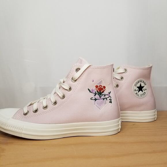 Converse CTAS Embroidered Hi Tops Brand New Size 7.5 Barely Rose A0340C NWT - Picture 1 of 9